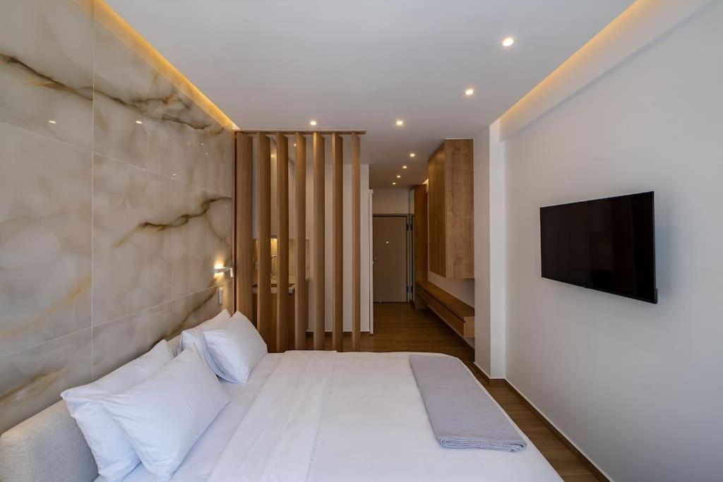 Luxurious In The Heart Of Apartment Athens